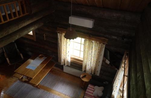 Nilsia Ski Chalet | Kelola Cottage