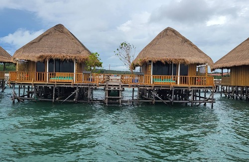 Tanjung Pinang Villa | Kelong Pancing Madu Tiga