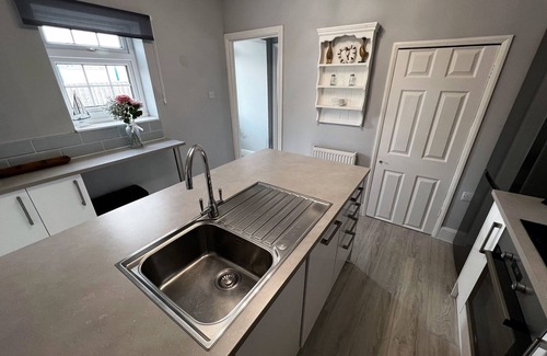 East Cowes Cottage | Kema Cottage