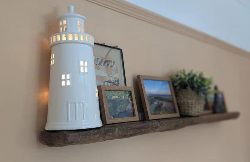Lowestoft House | Kemp's Kottage