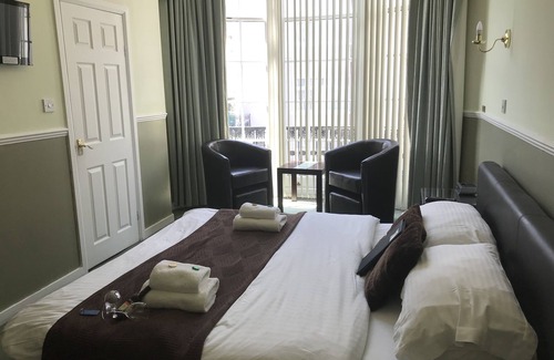 Kemptown House | Kempfield House Hotel
