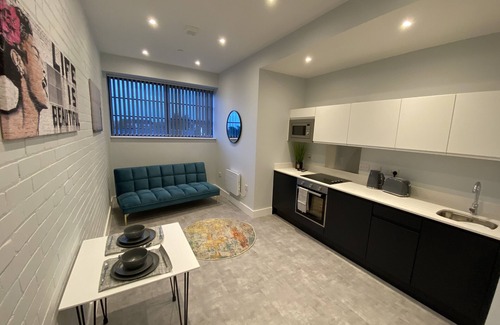 Liverpool Apartment | Kempston Suites Liverpool Apartment 10