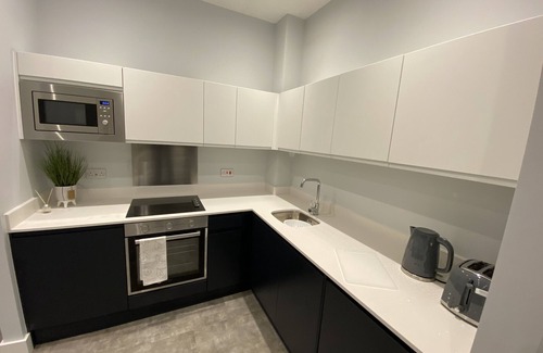 Liverpool Apartment | Kempston Suites Liverpool Apartment 10