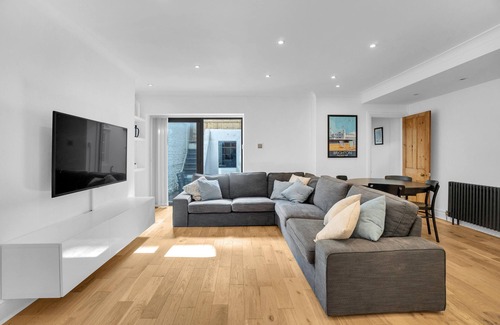 Kemptown Apartment | Kemptown Coastal By My Getaways