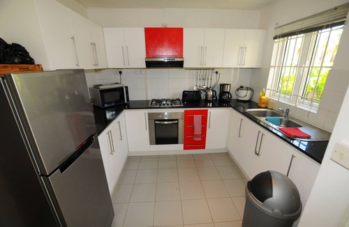 Bain Boeuf House | Ken 18 in a beautiful private complex with swimming pool, 50m from the beach