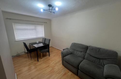 Northfleet Apartment | Kenlouis