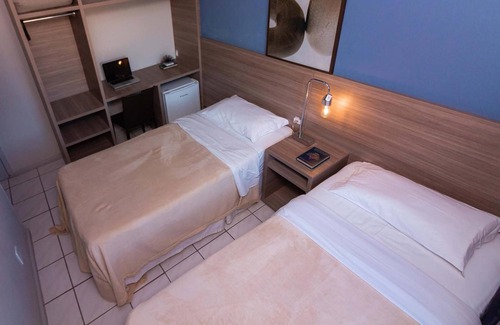 Kobrasol Hotel | Kennedy Slim Hotel