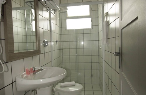Kobrasol Hotel | Kennedy Slim Hotel