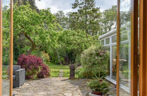 New Forest District House | Kennelman's