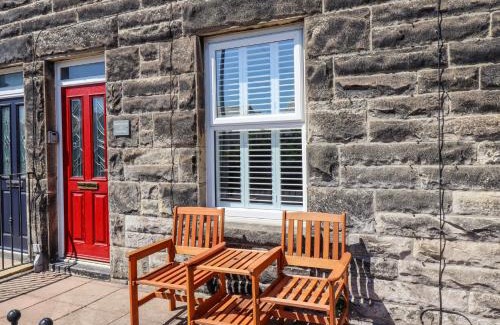 Seahouses House | Kennie Cottage