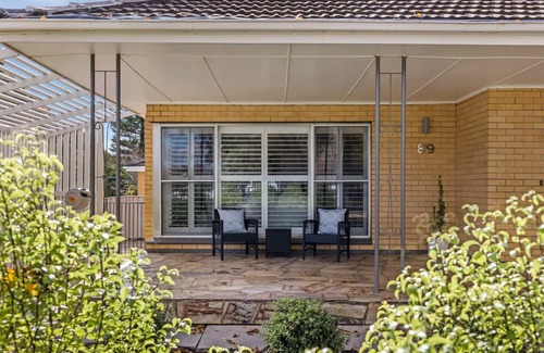 Kennington House | Kennington House, 3BR Home in Bendigo City