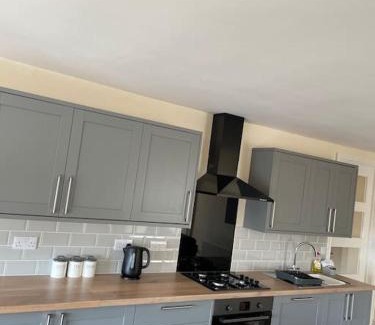Milford Haven Apartment | Kennys apartment