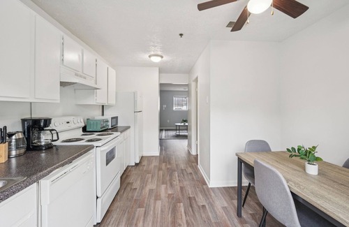 Decatur Apartment | Kenridge Apartments 1230 I Comfy 2 Bed 2 Bath