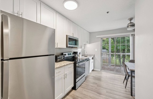 Decatur Apartment | Kenridge Apartments 2045 I 2 Bed 2 Bath
