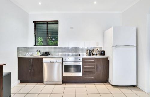 Palm Cove Apartment | 'Kensington' at Mango Lagoon Resort