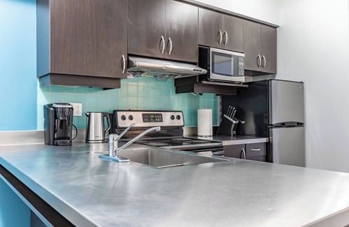 Kensington Market Hotel | Kensington Place Apartments