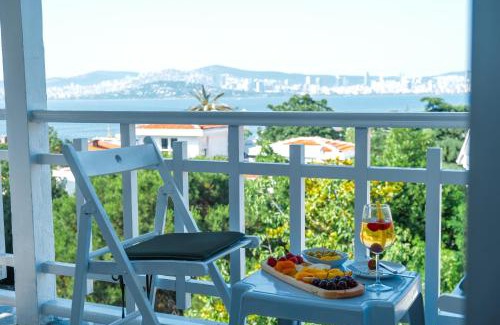 Adalar Hotel | Kensington Prince's Island Historical Mansion