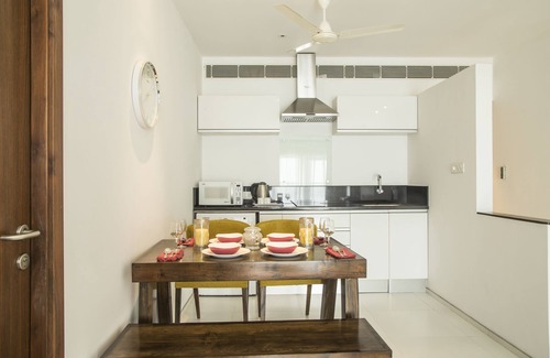 Kumbalam Apartment | Kent Baywatch Suites