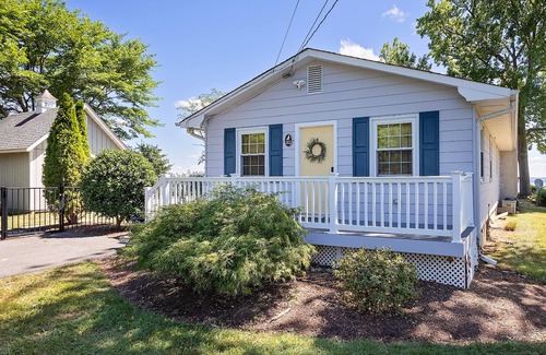 Stevensville House | Kent Island Waterfront | Pool | Stunning View