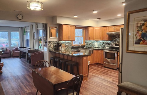 Stevensville House | Kent Island waterfront spectacular Chesapeake Bay view