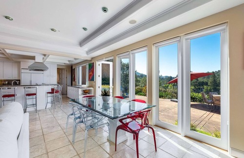 Greenbrae House | Kentfield/Ross/Greenbrae, Marin County Home
