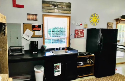 Mount Washington House | Kentucky Derby Guest House < 16 guest !