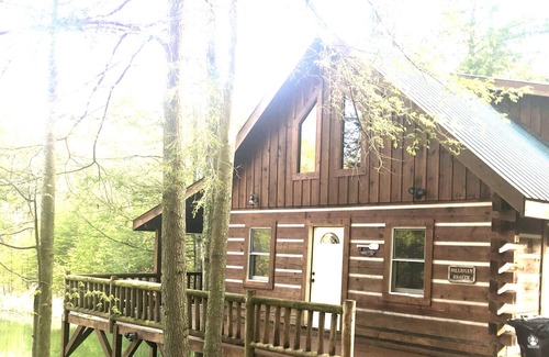 Primrose Cabin | Kentucky Natural Bridge/Red River Gorge Cabin Rental