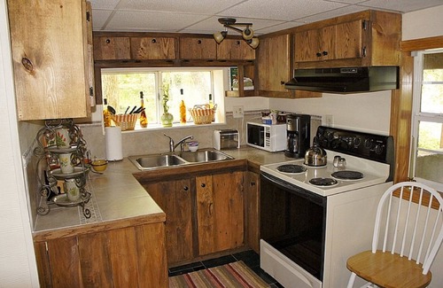 Lexington Cottage | Kentucky River Cottages ~ Featured on the Live Well Network's Sweet Retreats!