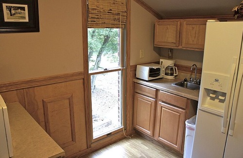 Lexington Cottage | Kentucky River Cottages ~ Featured on the Live Well Network's Sweet Retreats!
