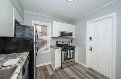 Roselawn Finance Condo | Kenwood Keys 1 Cozy Stay for 6
