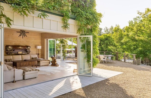 Kenwood Apartment | Kenwood Lodge - 5 Bedroom/En-suite, Pool, Views