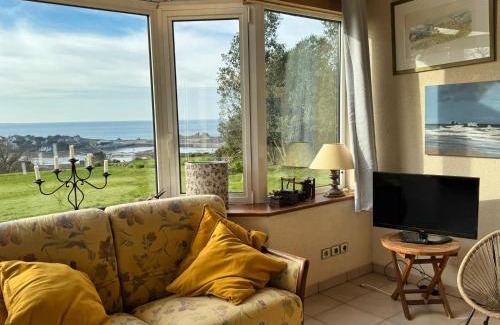 Plougasnou House | Ker Wind - panoramic sea view house Primel 8-10p