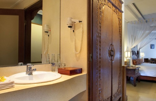 Jimbaran Bay Hotel | Keraton Jimbaran Beach Resort