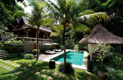 Babakan Cottage | Keraton Joglo House in Canggu Resort