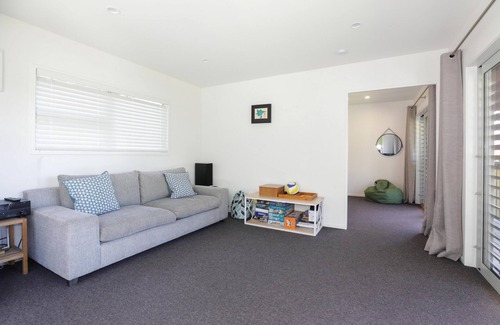 Lake Tarawera House | Kereru Rest - Quirky Two Bedroom Pod Style Lake House | Lake Tarawera