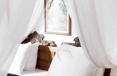 Akyaka Hotel | Kerme Ottoman Palace - Boutique Class
