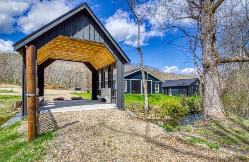 Cosby House | Kerri's Cottage-Pickleball Court, Creek, WIFI, Mountain Views, No Cleaning Fee