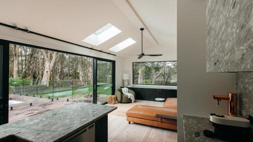 Pearl Beach House | Keshi Cottage