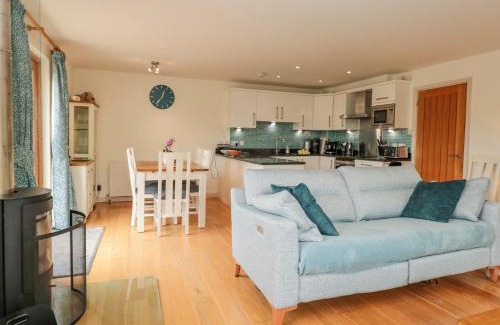 Totnes House | Kestrel, 19 Dartmouth Green