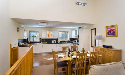 Keswick Apartment | Keswick Bridge Lodge Resort