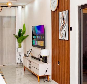 Lusaka Apartment | Ket Apartments 1 - Modern, Secure, Comfortable & High Speed WiFi