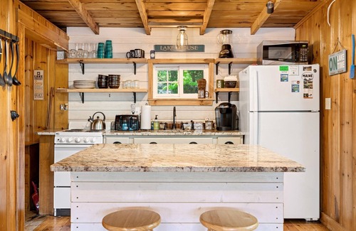 South Casco Cabin | Kettle Cove Cabin. Lake Sebago Beach Access. Fire pit. Grill. Blackstone. Games