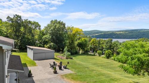 Hammondsport House | Keuka Lake View Firepit Wineries Nearby