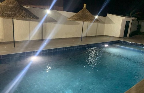 Ngaparou House | Keur Méry, Bimataz vous transporte au Sénégal