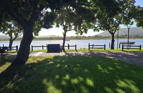 Plettenberg Bay Apartment | Keurbooms River, San Marino Estate, River Front
