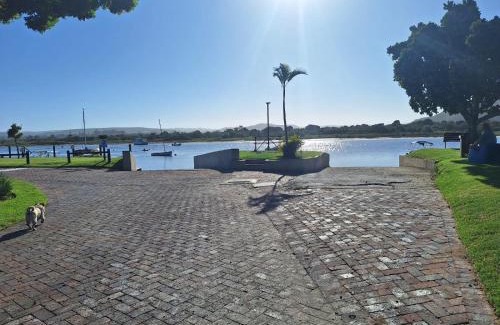 Plettenberg Bay Apartment | Keurbooms River, San Marino Estate, River Front