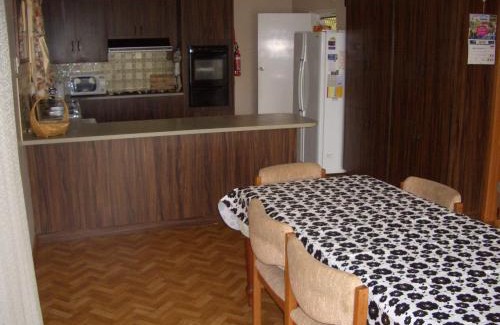 Melville House | Kev's Place - Coobowie