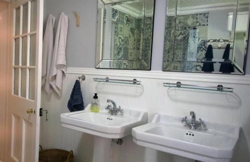 Clarens Cabin | Kevacy Farm Lodge