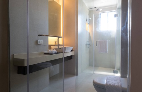 Tagbilaran Hotel | Kew Hotel