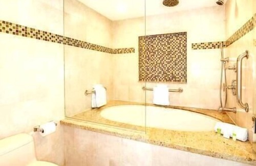 Historic Seaport Resort | Key West, Galleon Resort, Marina, In Town, Pool, Hot Tub
